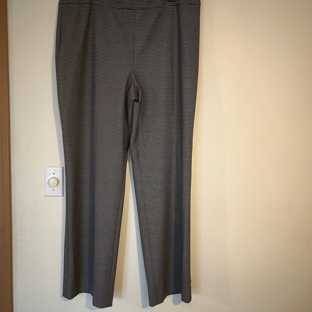 NWT Size 18 Talbots Black and White Career Trousers